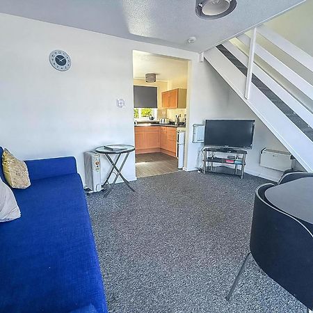 Lovely 5 Berth Chalet In The Coastal Village Of Hemsby Ref 18164B Exterior photo