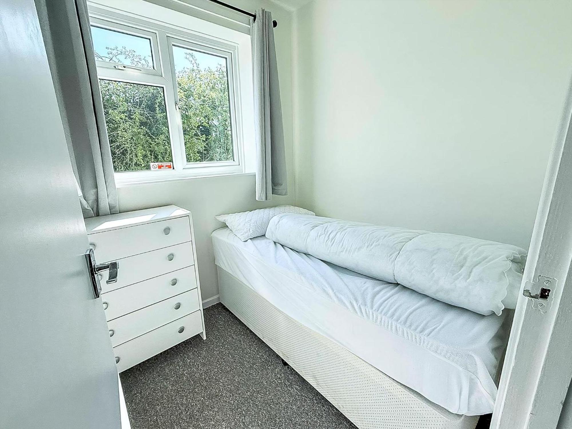Lovely 5 Berth Chalet In The Coastal Village Of Hemsby Ref 18164B Exterior photo